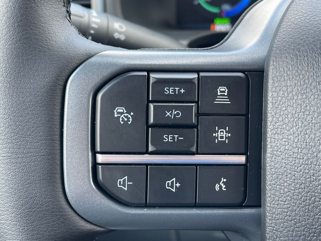 New 2025 Ford F150 Lightning Flash image 7