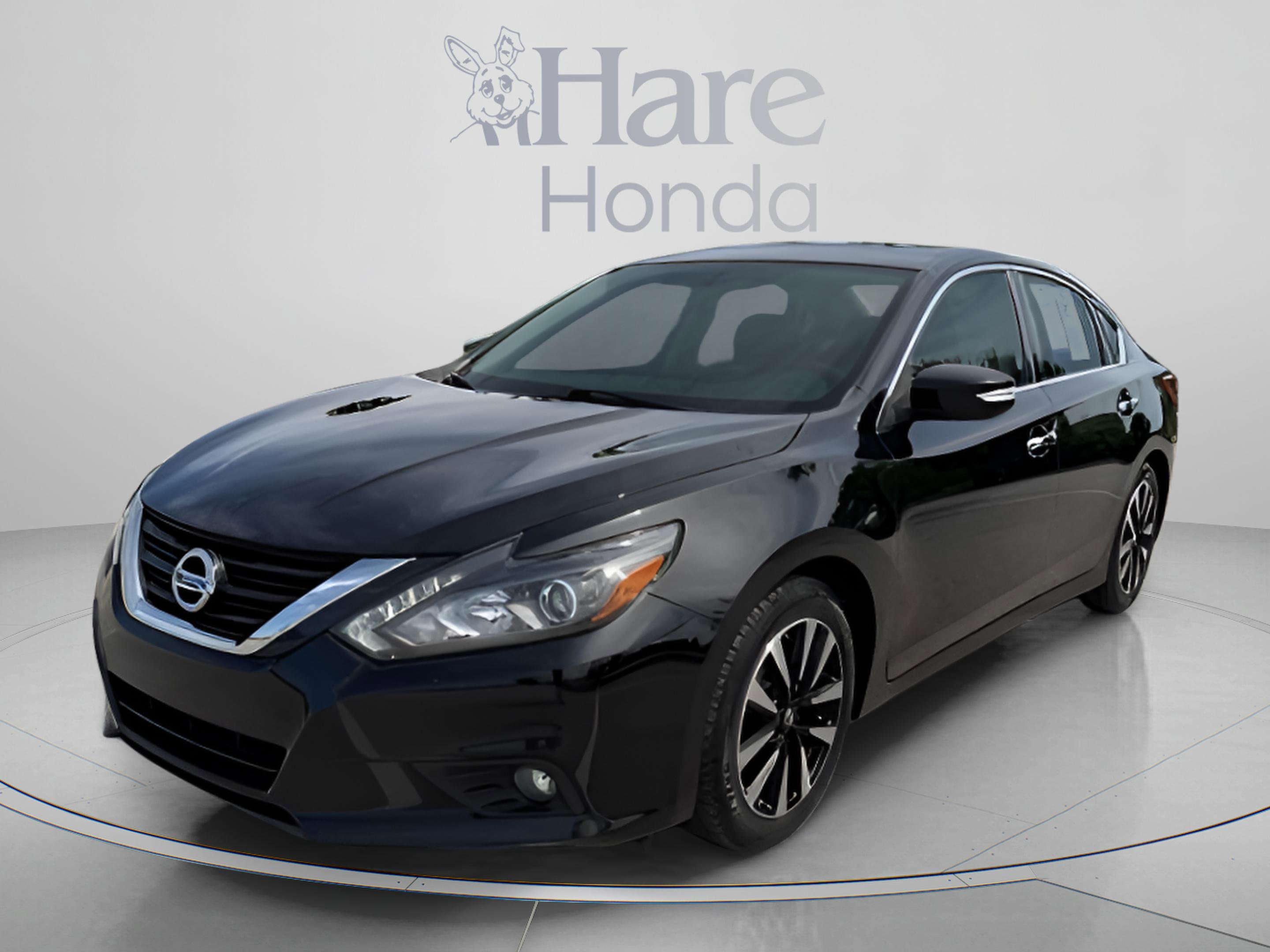 Used 2018 Nissan Altima 2.5 SL w/ 2.5 SL Technology Package FWD image 1