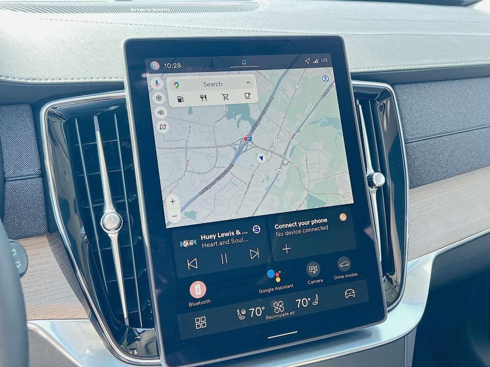 New 2026 Volvo XC90 B6 Plus w/ Protection Package Premier image 20