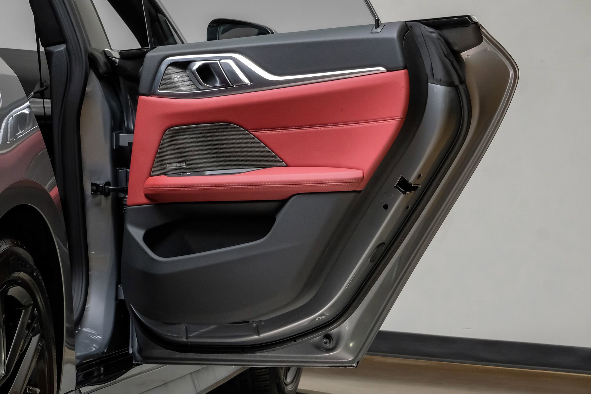 Used 2025 BMW 430i xDrive w/ Premium Package image 50