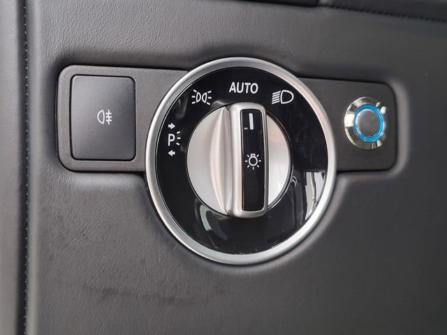 Used 2017 Mercedes-Benz G 550 Squared image 28