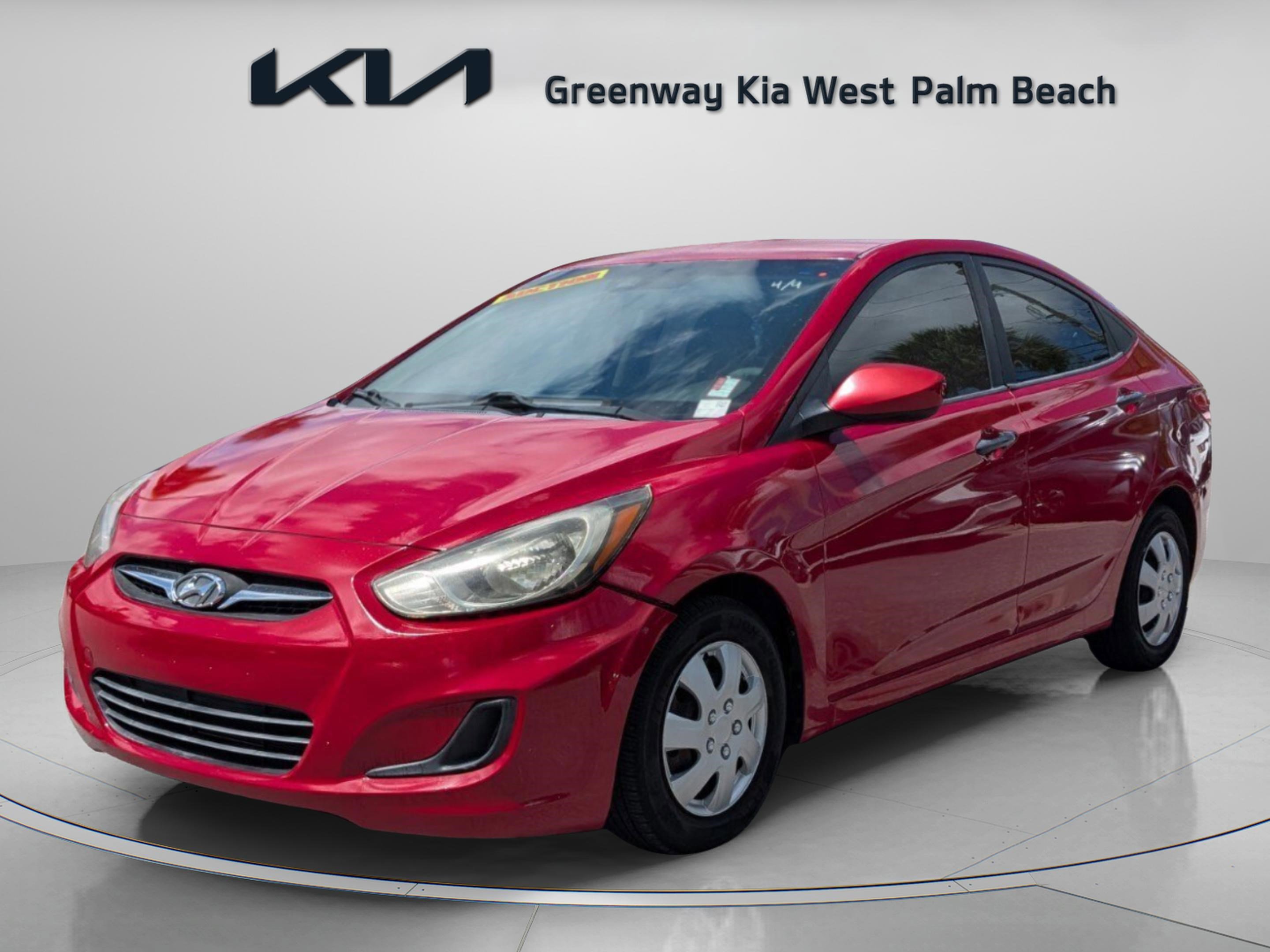 Used 2012 Hyundai Accent GLS image 3