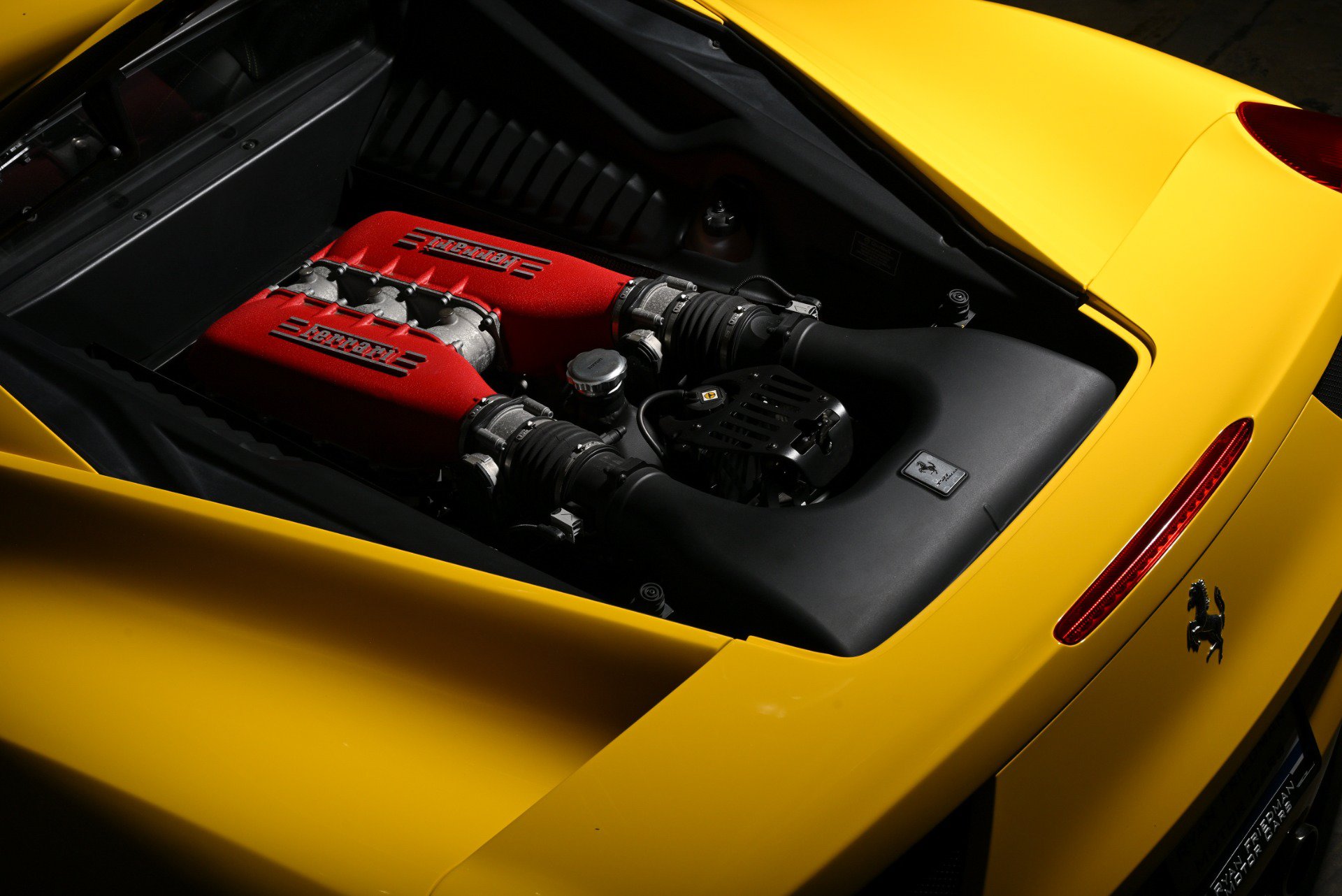 Used 2011 Ferrari 458 Italia Coupe RWD image 26