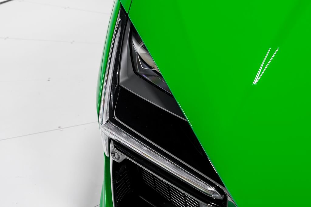 Used 2024 Lamborghini Revuelto image 40