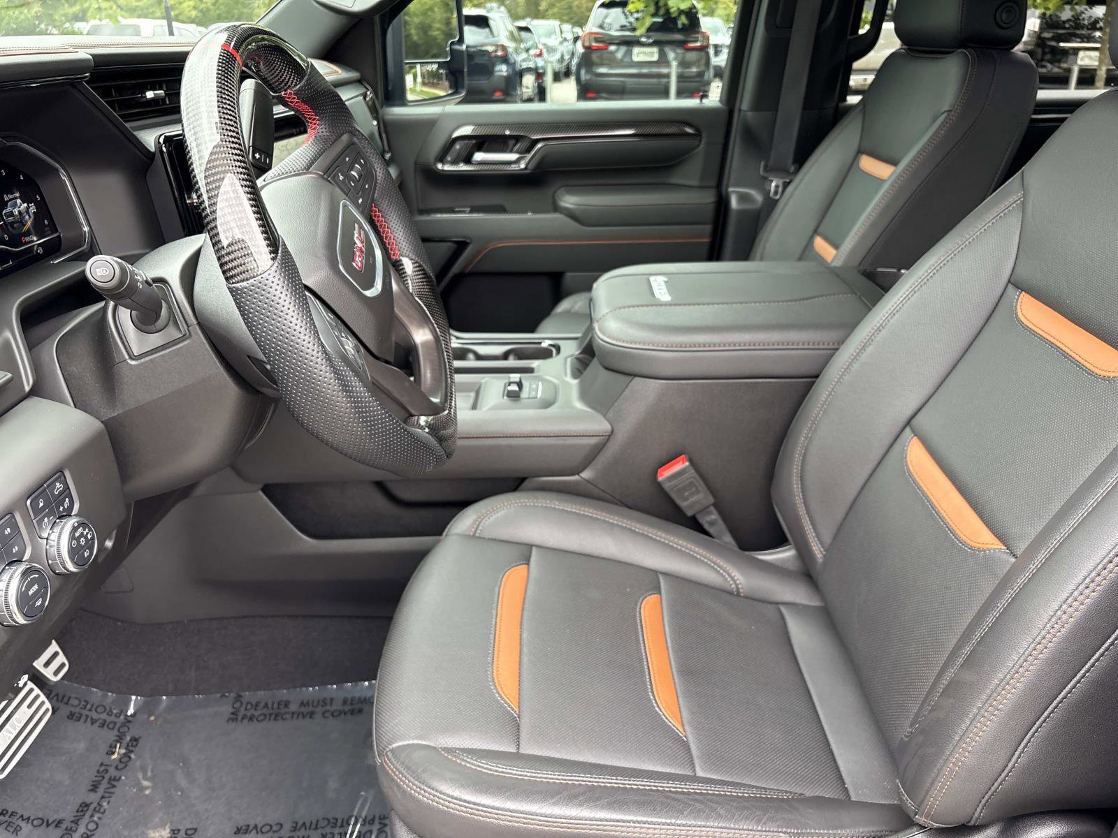 Used 2025 GMC Sierra 2500 AT4 w/ AT4 Premium Plus Package image 17