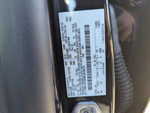 Used 2021 Ford Escape Titanium w/ Class II Trailer Tow Package image 24