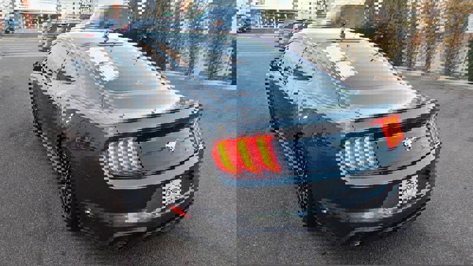 Used 2020 Ford Mustang Premium image 6