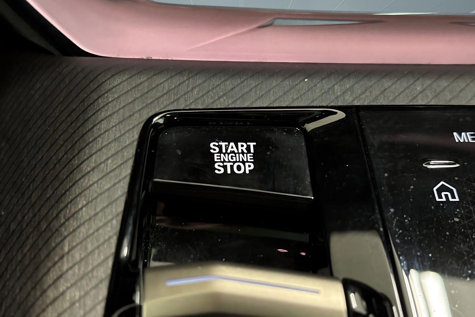 Used 2025 BMW X3 xDrive30i w/ Convenience Package AWD/4WD image 22