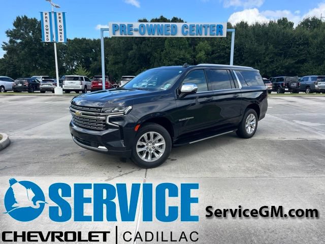 Used 2023 Chevrolet Suburban Premier w/ Premium Package 2 RWD image 1
