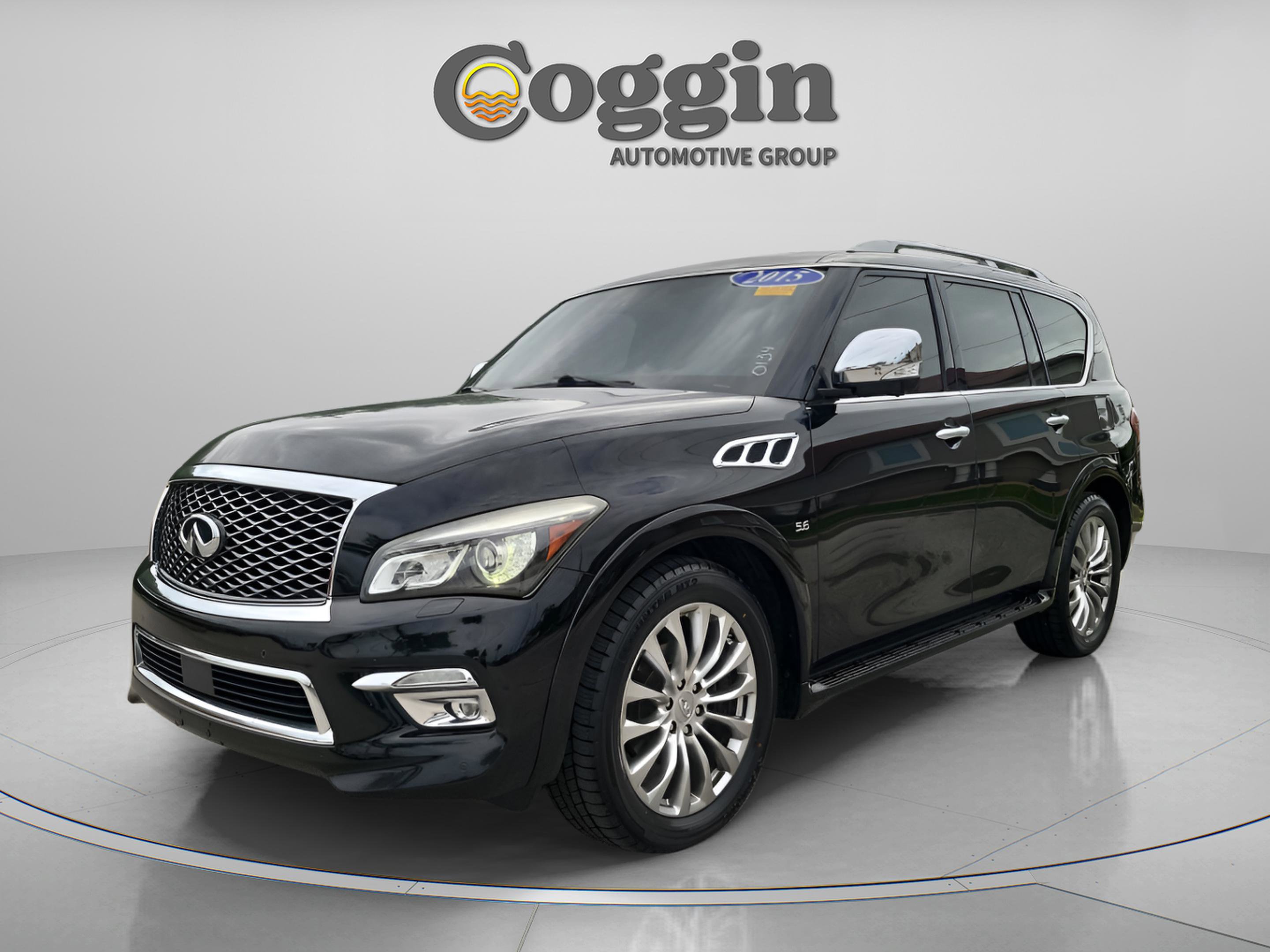 Used 2015 INFINITI QX80 4WD w/ Deluxe Technology Package image 2