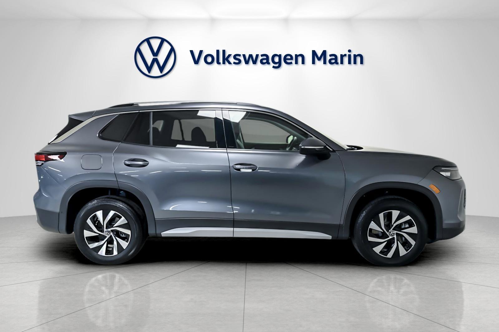 New 2026 Volkswagen Tiguan S image 6