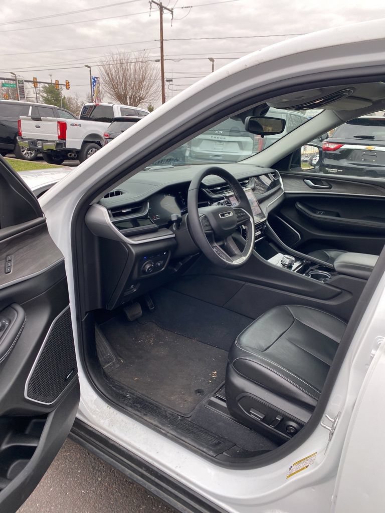 Used 2022 Jeep Grand Cherokee Limited 4xe AWD/4WD image 28