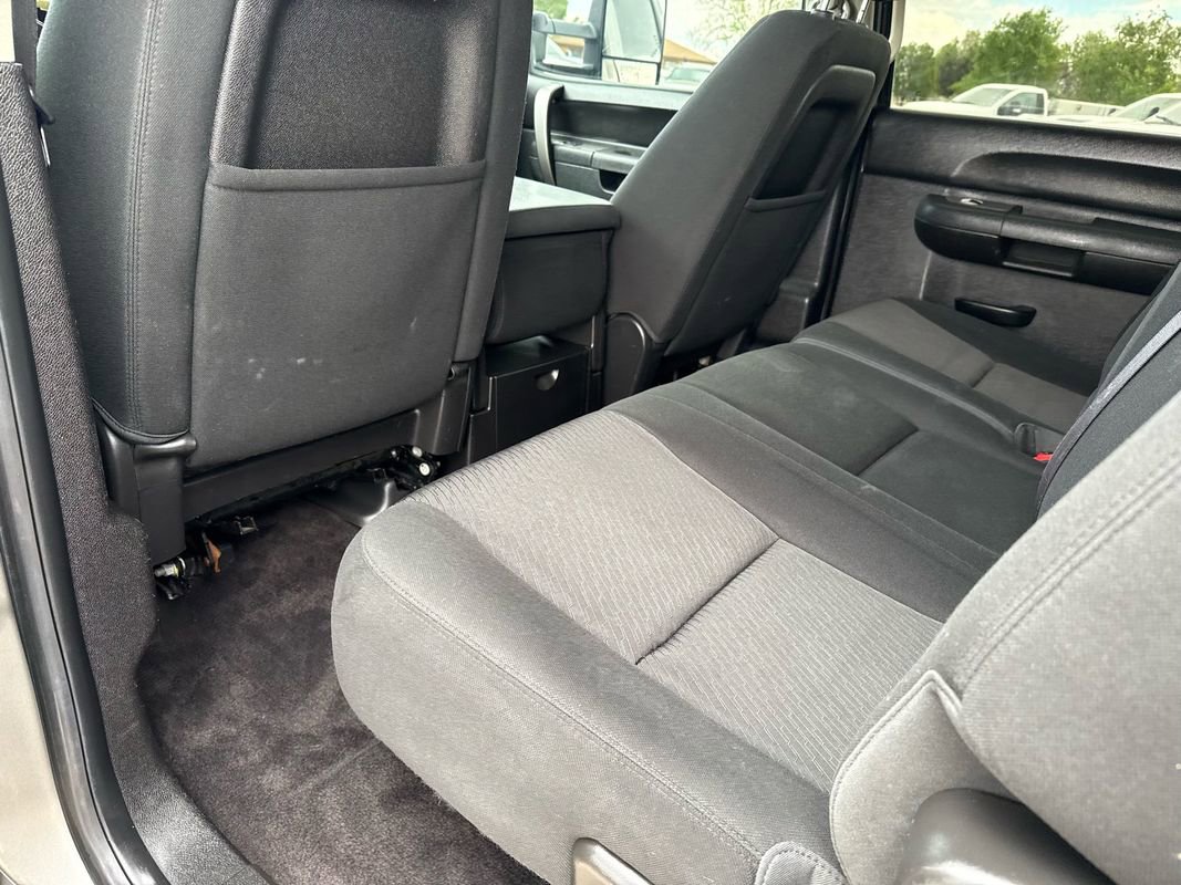 Used 2012 Chevrolet Silverado 2500 LT w/ Custom Sport Truck Package AWD/4WD image 20