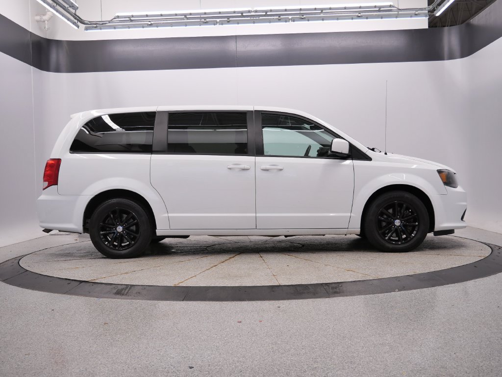 Used 2019 Dodge Grand Caravan GT FWD image 6