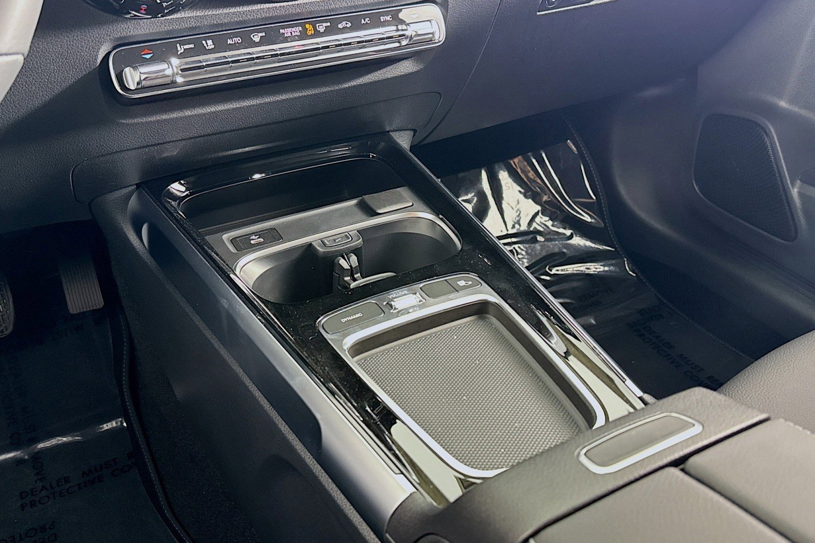 New 2026 Mercedes-Benz GLB 250 image 5