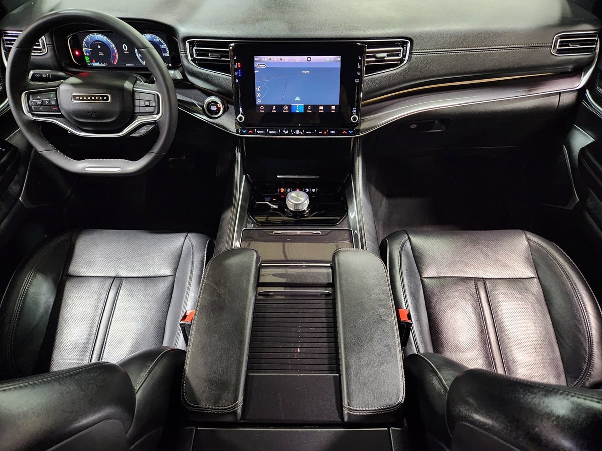 Used 2023 Jeep Wagoneer 4WD w/ Premium Group I image 47