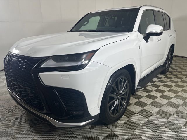 Used 2024 Lexus LX 600 F Sport AWD/4WD image 2
