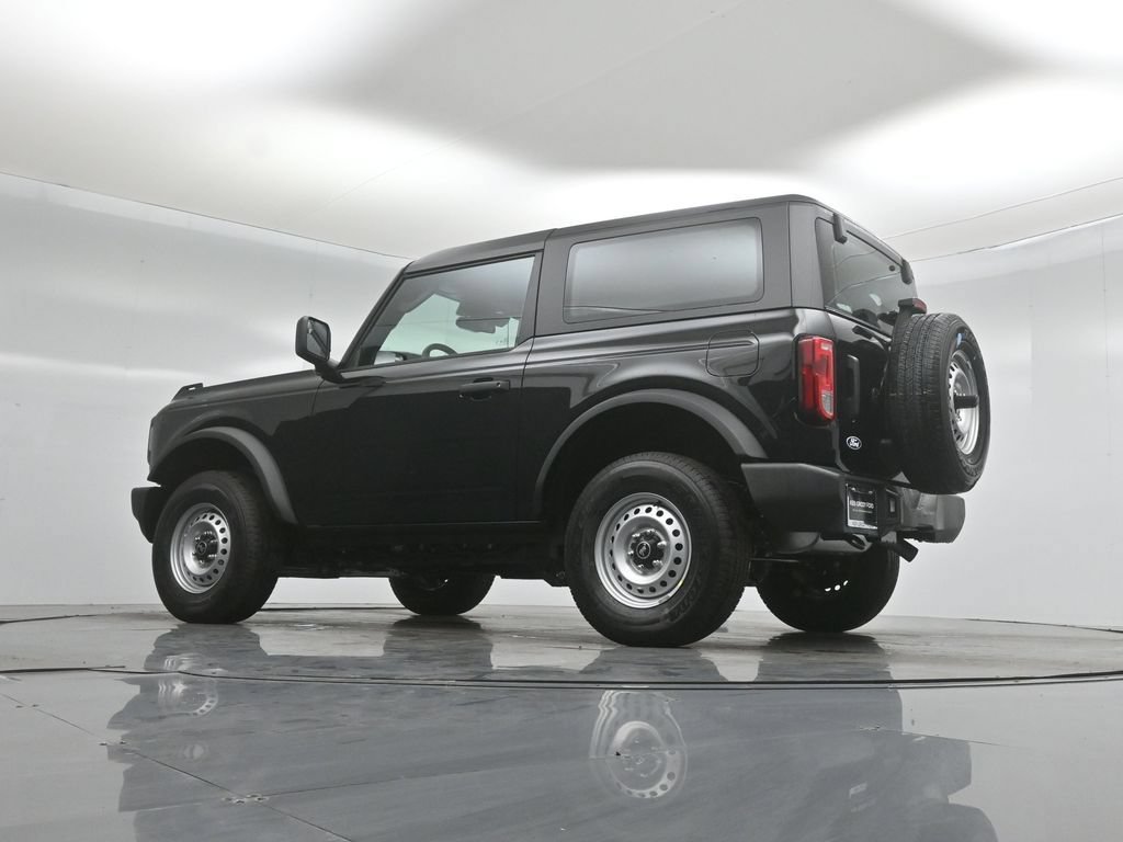 New 2026 Ford Bronco 2-Door AWD/4WD image 42