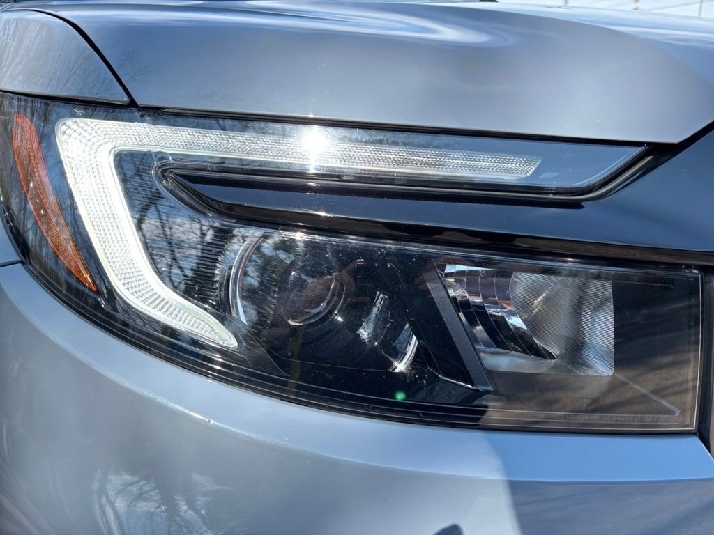 Used 2024 Honda Passport TrailSport image 6