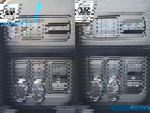 Used 2021 GMC Yukon Denali w/ Denali Premium Package image 21