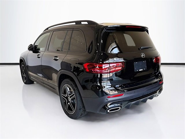 New 2025 Mercedes-Benz GLB 250 4MATIC image 3