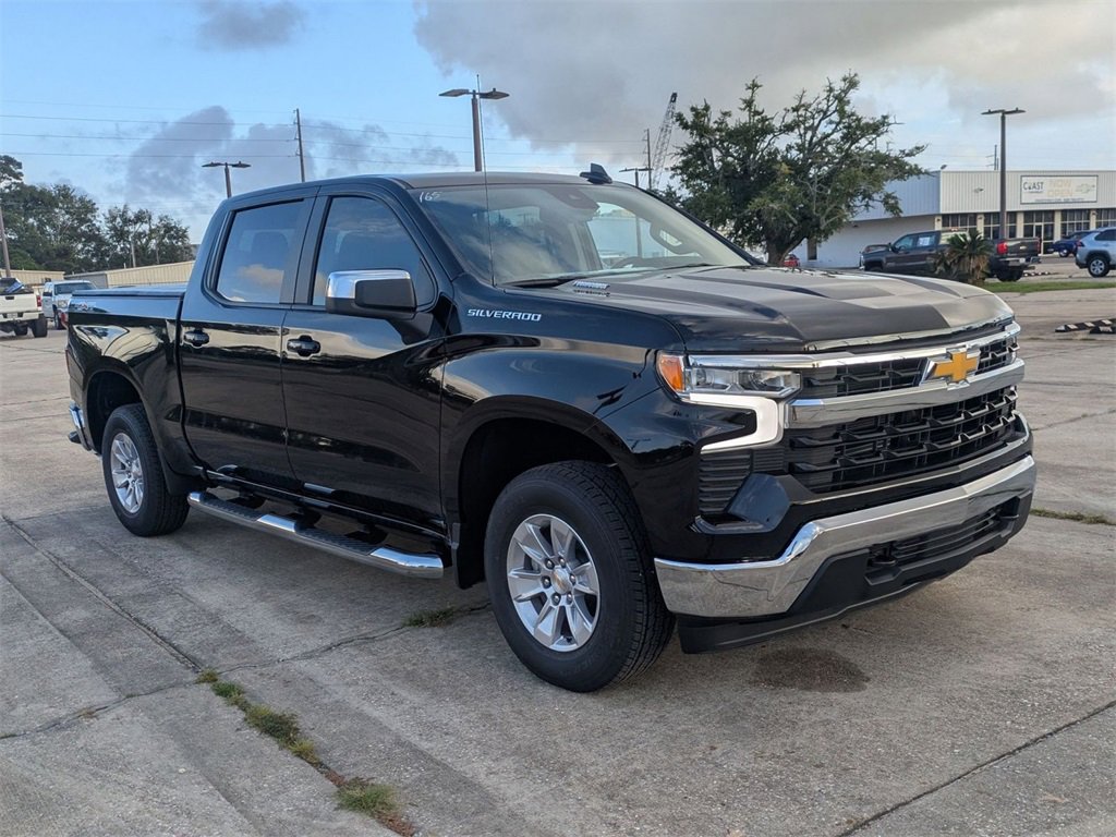 New 2026 Chevrolet Silverado 1500 LT image 3