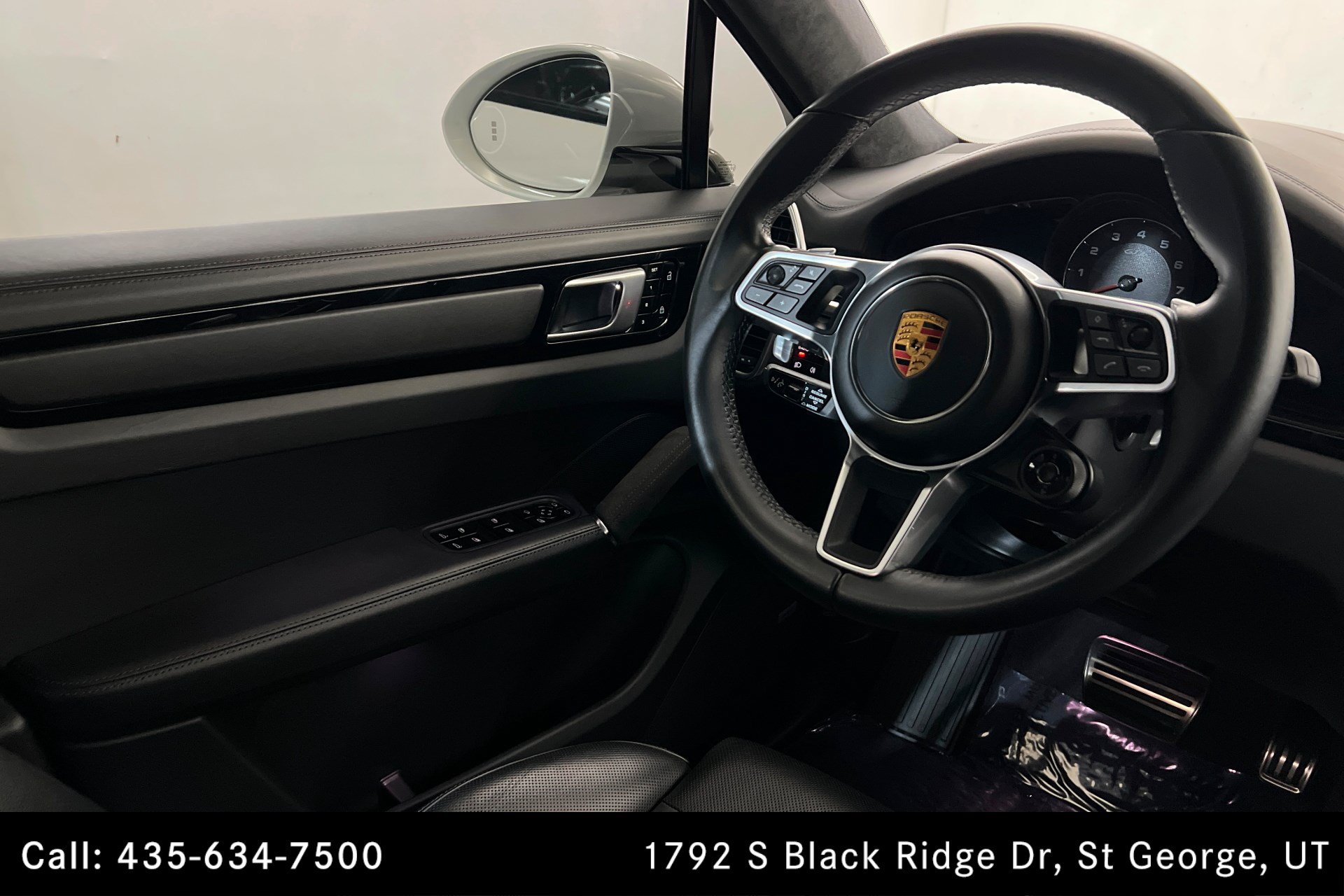 Used 2021 Porsche Cayenne GTS AWD/4WD image 11