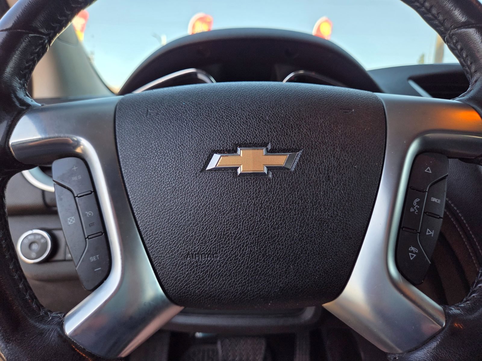 Used 2016 Chevrolet Traverse LT w/ Style and Technology Package image 16