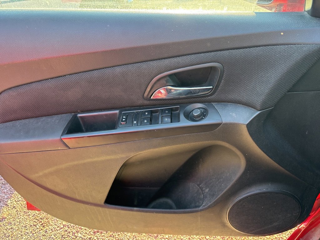 Used 2015 Chevrolet Cruze LTZ image 10