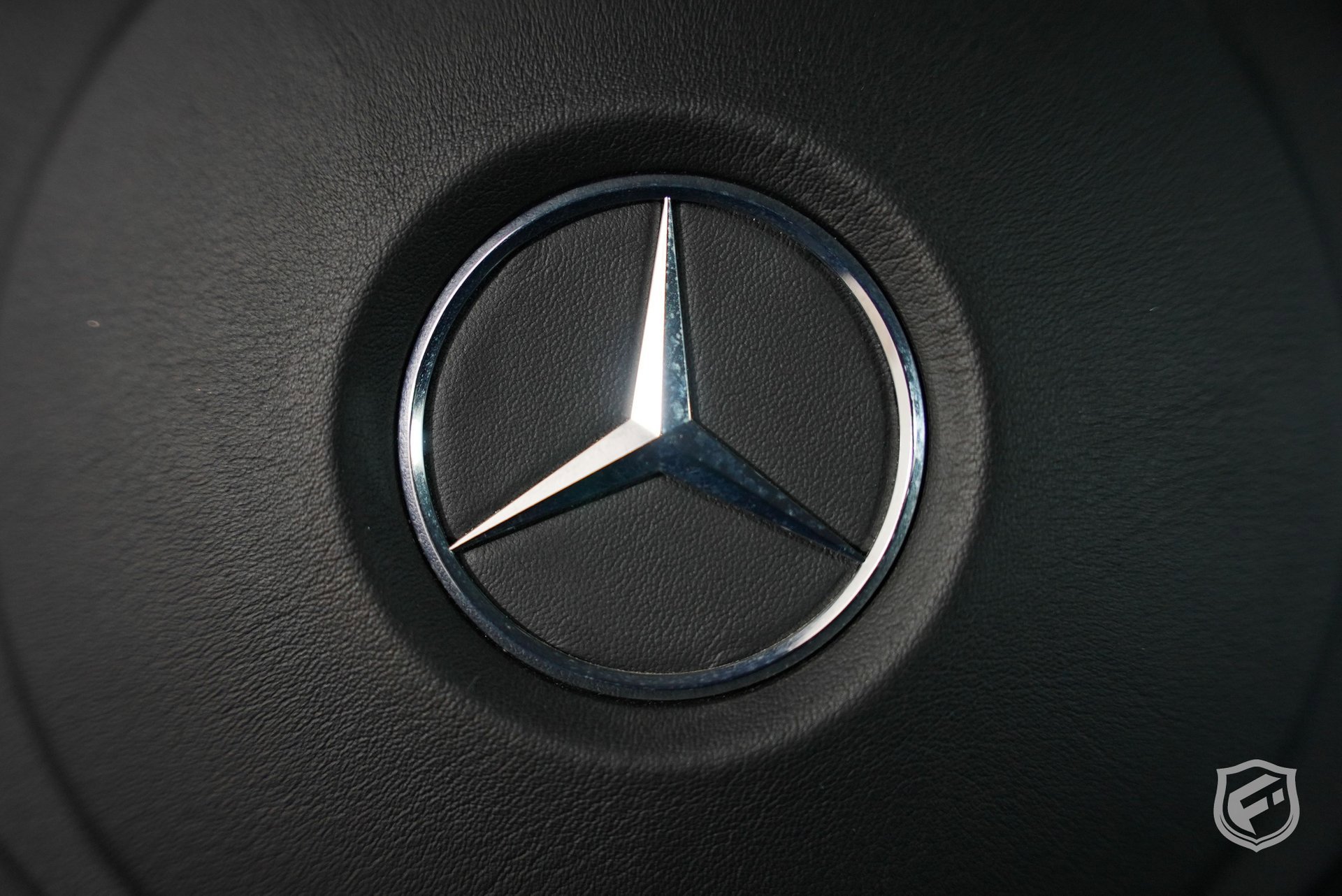 Used 2006 Mercedes-Benz SLR 2dr Cpe 5.5L image 35