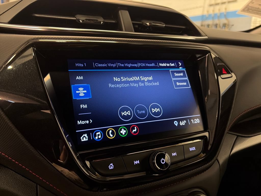 Used 2023 Chevrolet TrailBlazer RS w/ Convenience Package AWD/4WD image 39