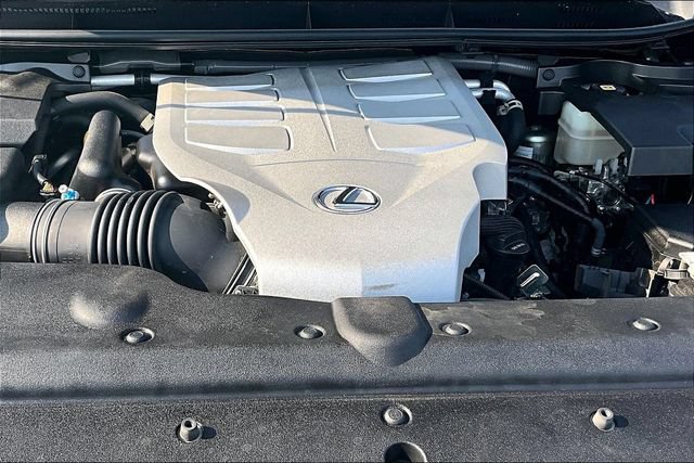 Used 2022 Lexus GX 460 Premium w/ Premium Package AWD/4WD image 10