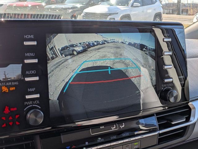 Certified 2024 Toyota Sienna LE image 29