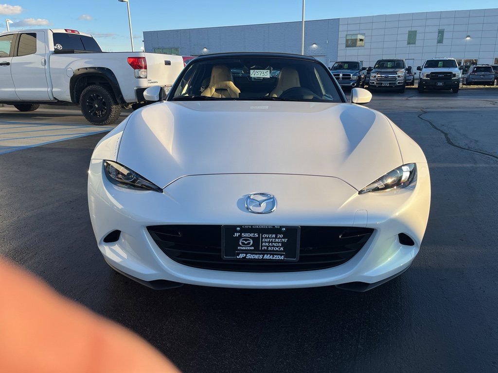 New 2025 MAZDA MX-5 Miata Grand Touring w/ Weather Package image 4