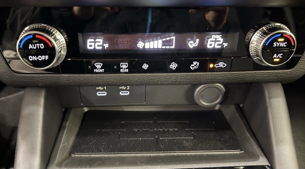 New 2026 Mitsubishi Outlander ES image 29