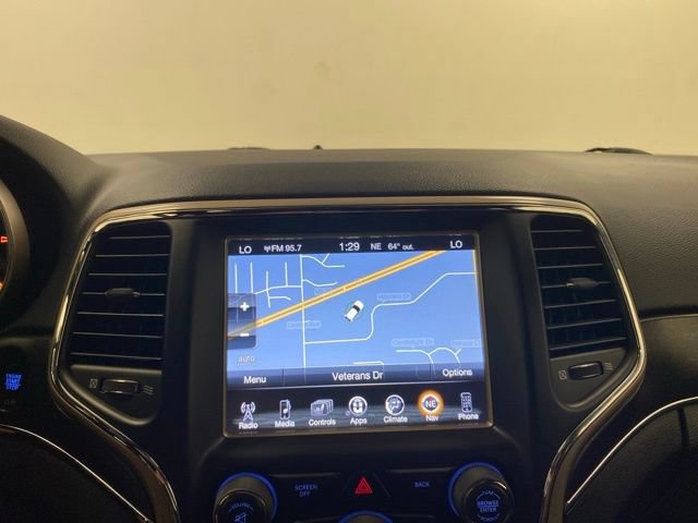 Used 2017 Jeep Grand Cherokee Limited AWD/4WD image 12