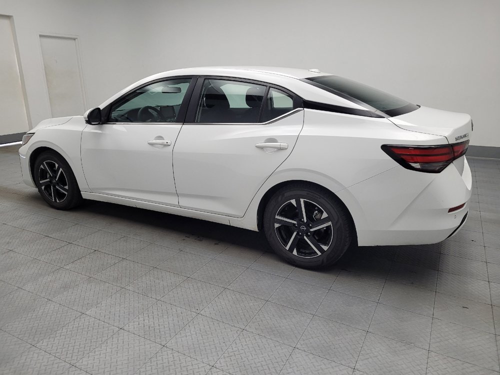 Used 2025 Nissan Sentra SV FWD image 3