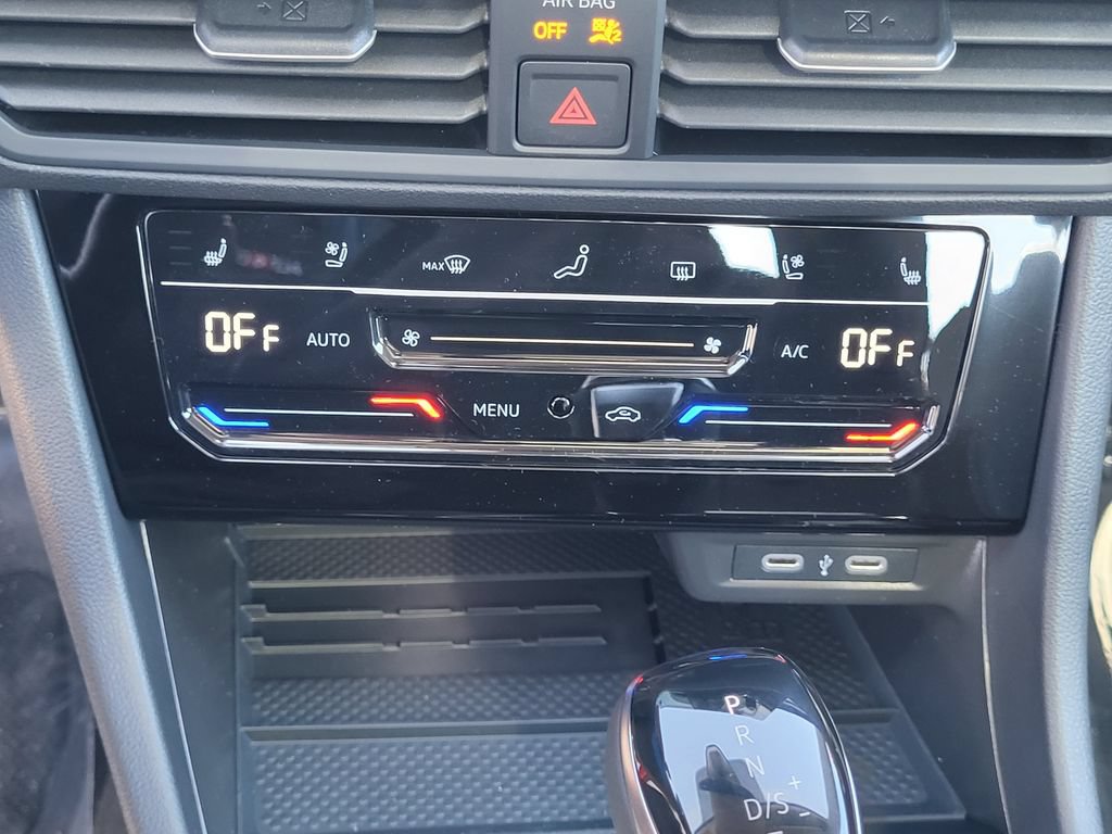 New 2026 Volkswagen Jetta SEL FWD image 13