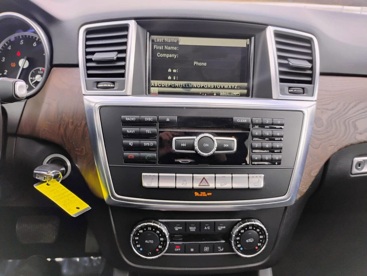 Used 2015 Mercedes-Benz ML 350 4MATIC w/ Premium 1 Package image 18