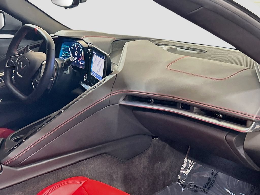Used 2024 Chevrolet Corvette Stingray Coupe w/ 1LT RWD image 23