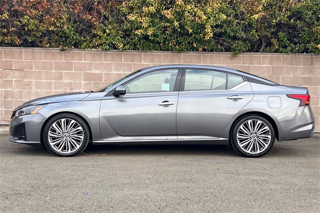 Used 2023 Nissan Altima 2.5 SL image 10