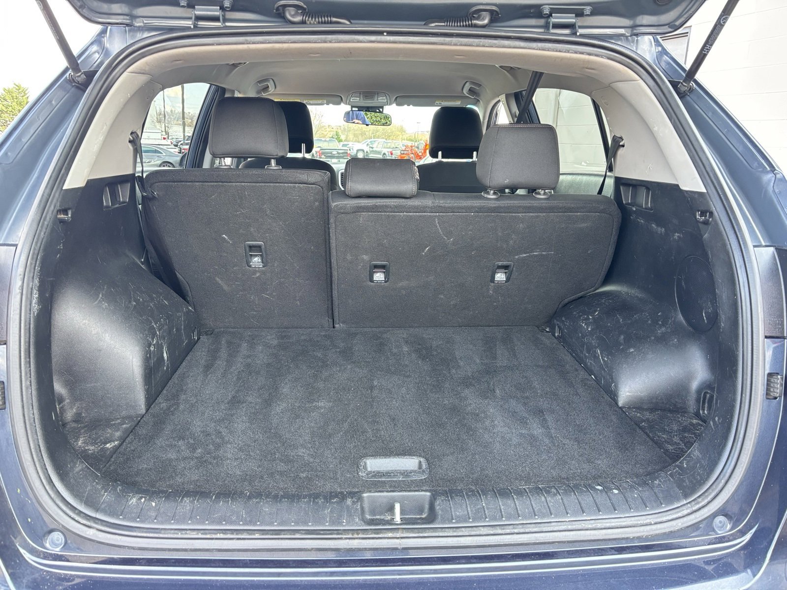 Used 2022 Kia Sportage LX image 19