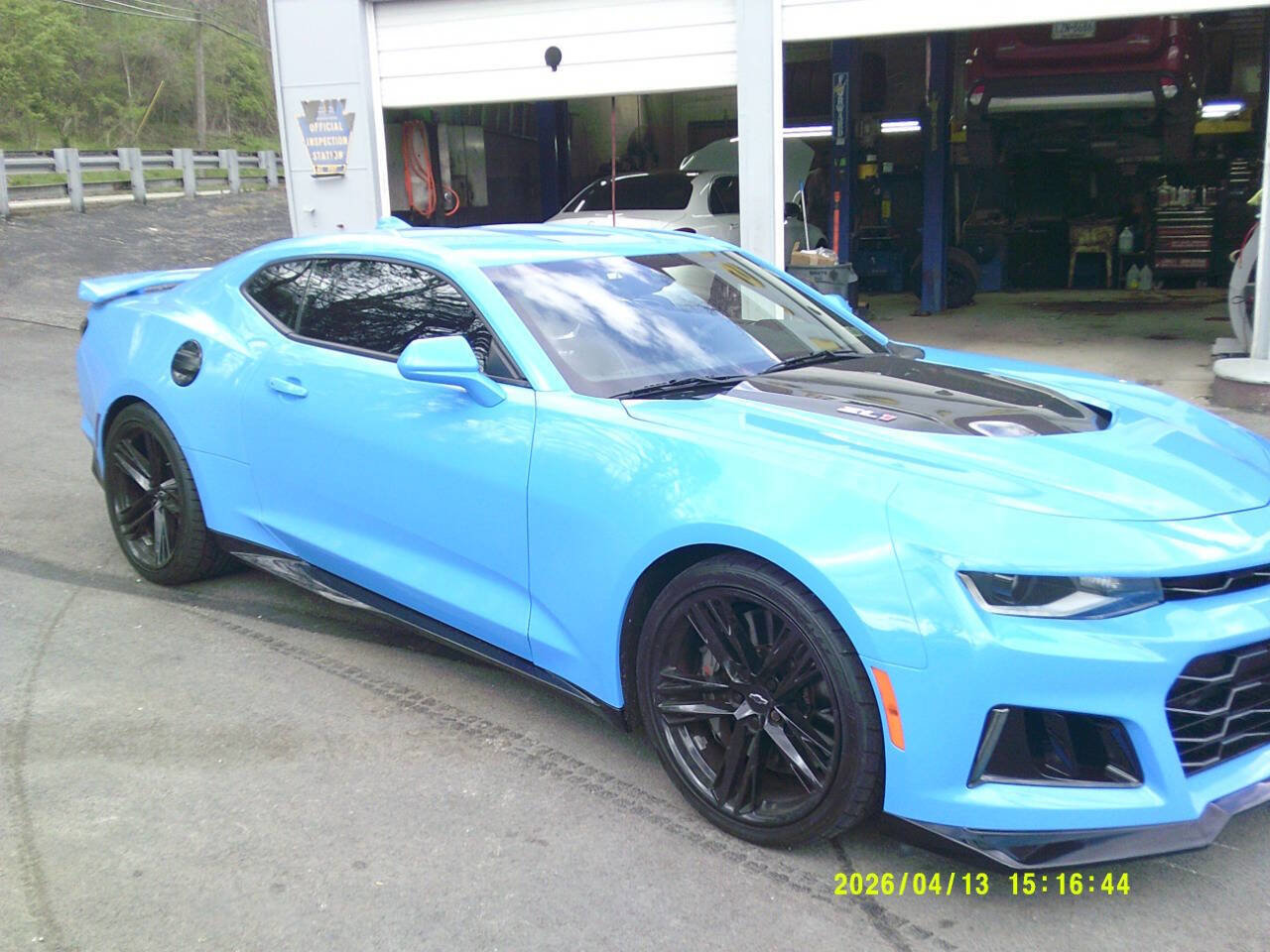 Used 2022 Chevrolet Camaro ZL1 image 3