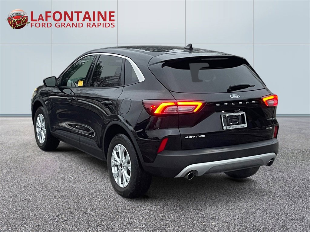 Used 2024 Ford Escape Active w/ Tech Pack #1 image 5