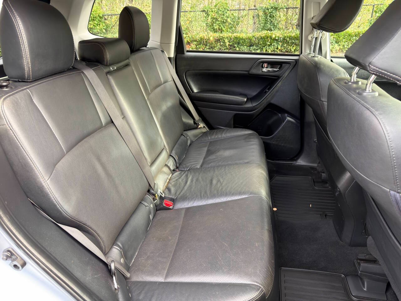 Used 2014 Subaru Forester 2.5i Limited AWD/4WD image 28