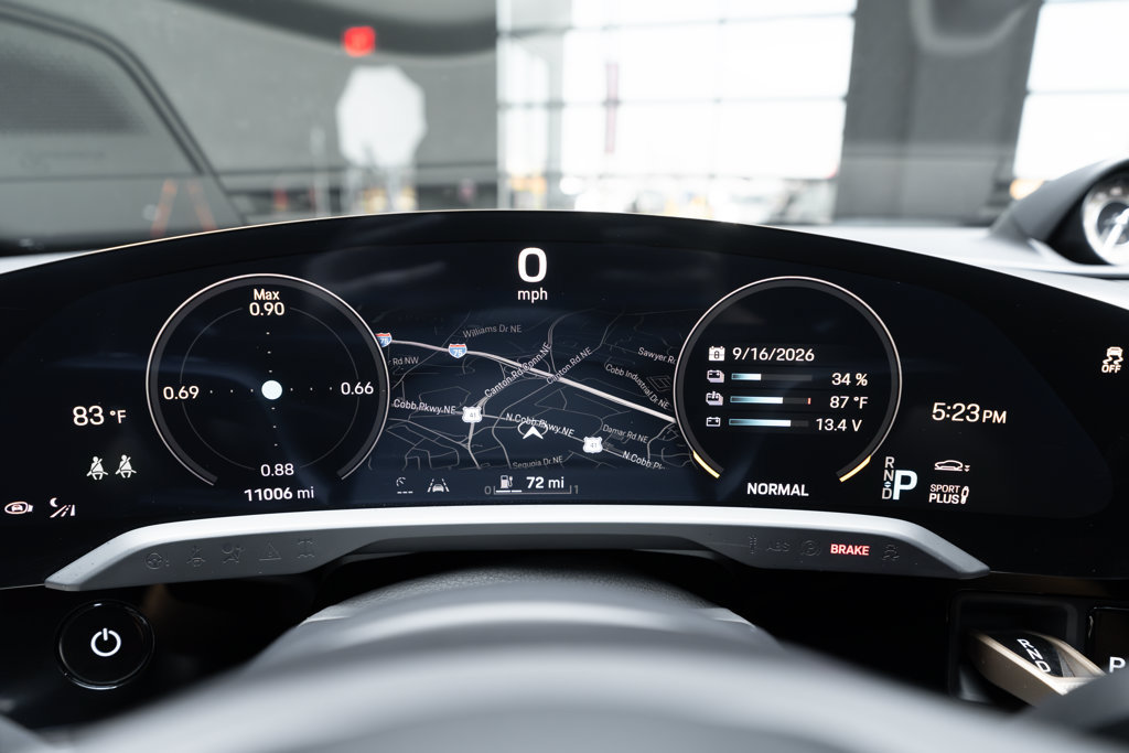 Used 2020 Porsche Taycan Turbo AWD/4WD image 32