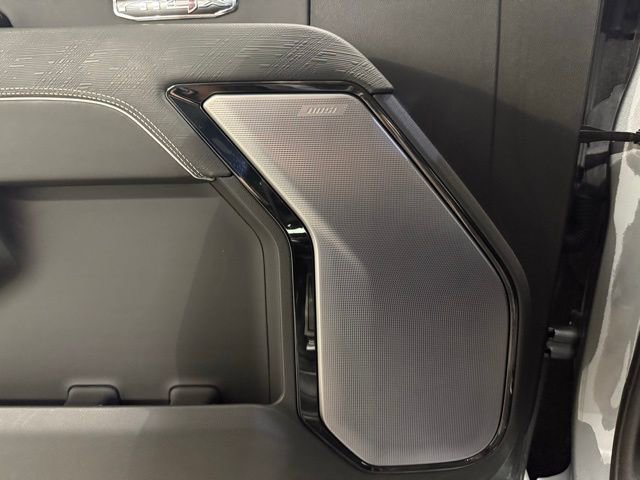 Used 2023 GMC Sierra 1500 AT4X image 15