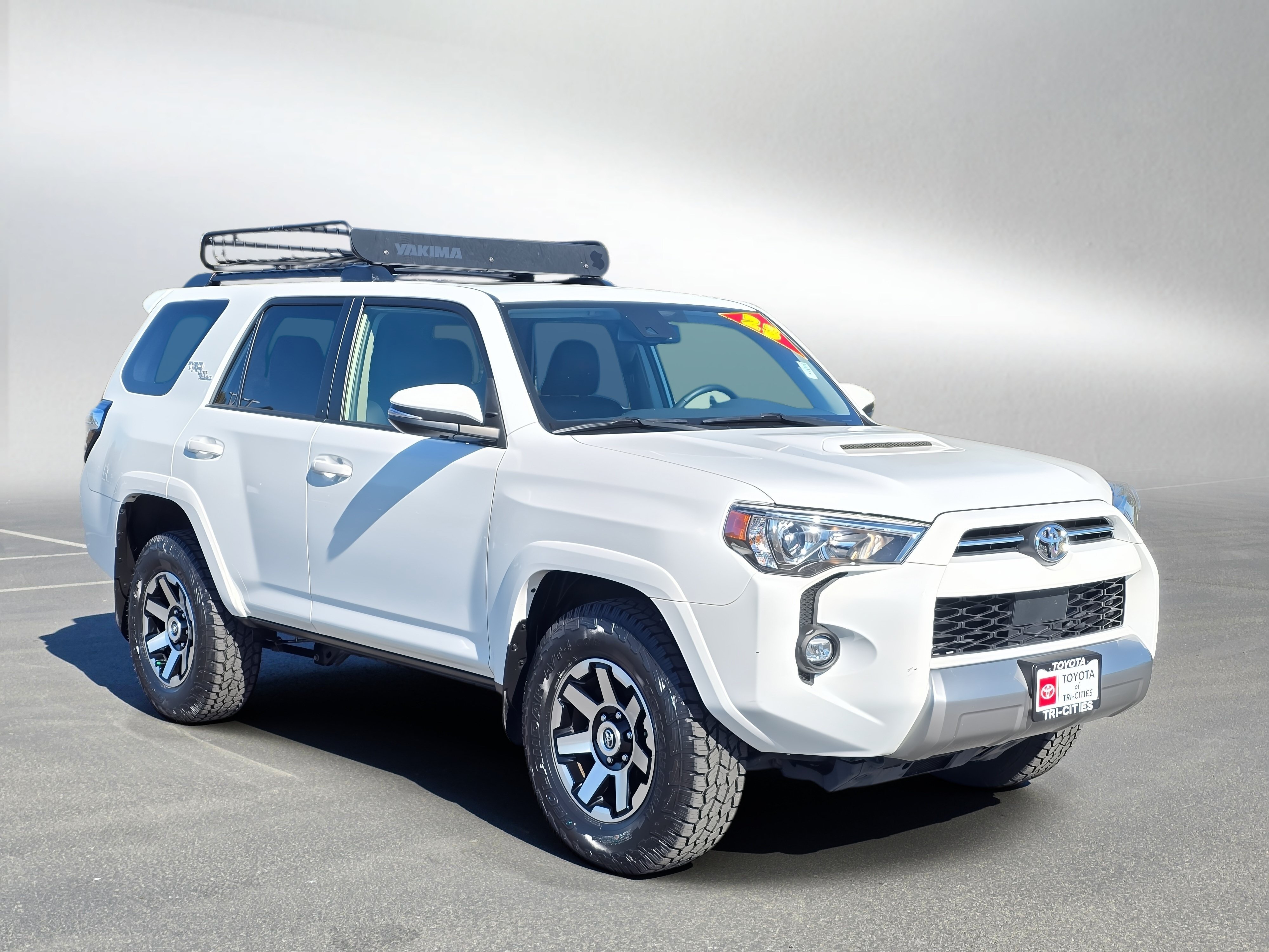 Used 2023 Toyota 4Runner TRD Off-Road Premium w/ Moonroof Package AWD/4WD image 7