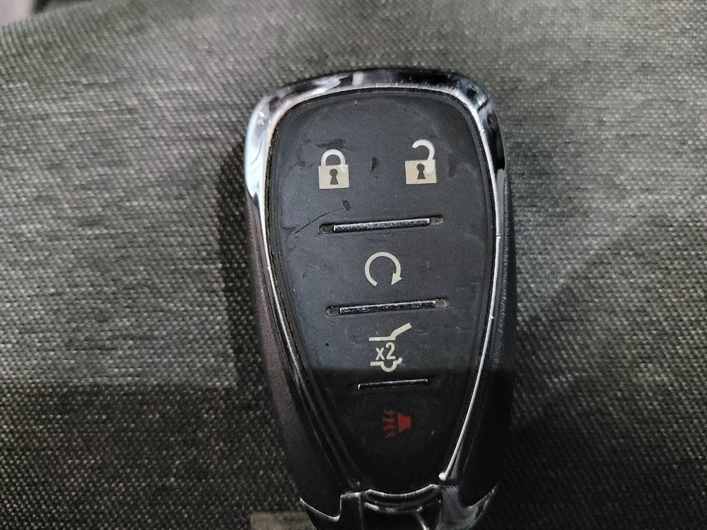 Used 2023 Chevrolet Equinox LT w/ Driver Convenience Package image 32