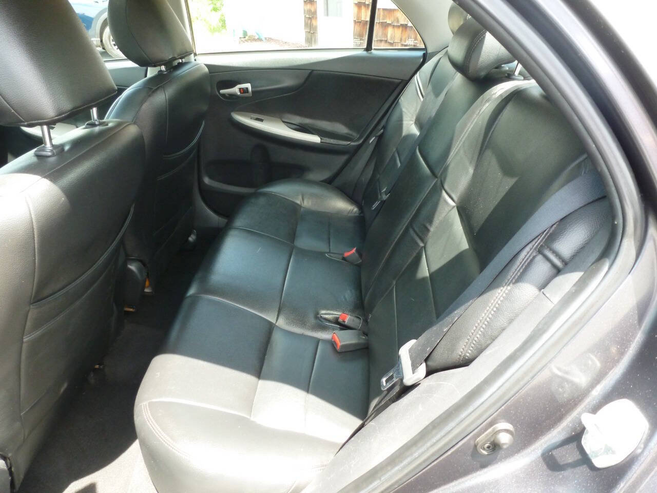 Used 2010 Toyota Corolla S FWD image 19